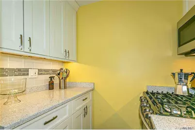123-40 83 Ave #8B, Kew Gardens, NY 11415 - Photo 14