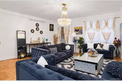 1029 Wheeler Avenue, Bronx, NY 10472 - Photo 2