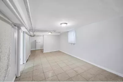 6144 Eliot Avenue, Middle Village, NY 11379 - Photo 38