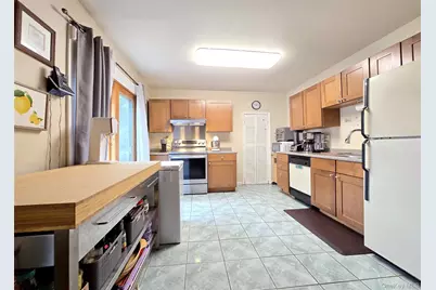 19 Hartsdale Lane, Coram, NY 11727 - Photo 6