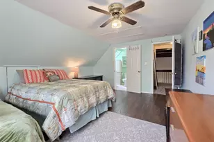 19 Hartsdale Ln, Coram, NY 11727 - Photo 14