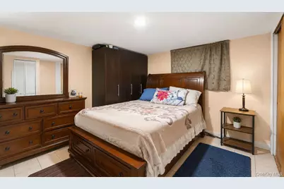 554 Grant Avenue, West Hempstead, NY 11552 - Photo 18