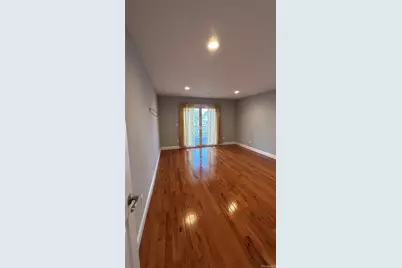 762 Pecan Street, Lindenhurst, NY 11757 - Photo 6
