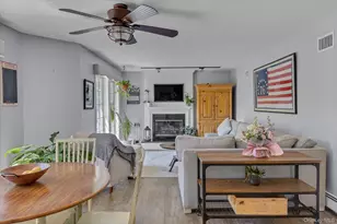 17 Claire Ave, Huntington Station, NY 11746 - Photo 12