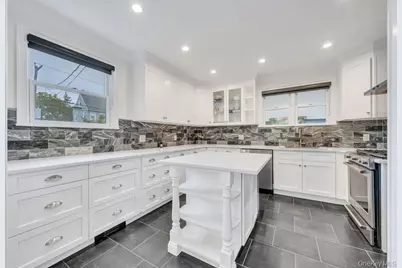 72 King Street, Malverne, NY 11565 - Photo 20