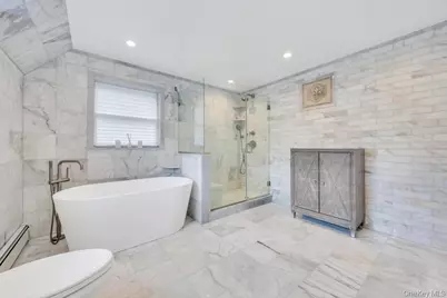 72 King Street, Malverne, NY 11565 - Photo 28