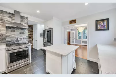 72 King Street, Malverne, NY 11565 - Photo 14