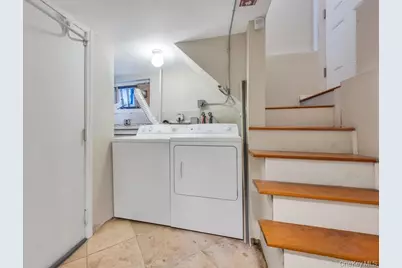 1536 E 51st Street, Brooklyn, NY 11234 - Photo 32