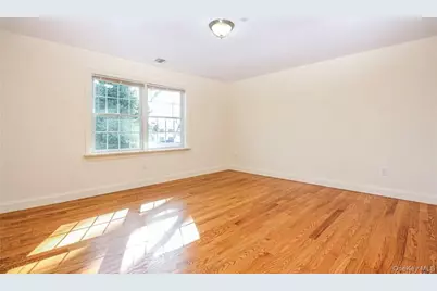 114 Oak Street #114, Harrison, NY 10528 - Photo 12