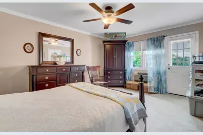 21 Toehee Place #2B, Islip, NY 11751 - Photo 14