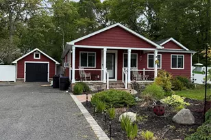 76 Riviera Dr, Mastic, NY 11950 - Photo 22