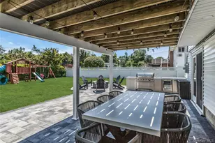 15 Lois Ln, Old Bethpage, NY 11804 - Photo 26