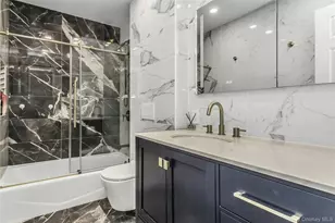 15 Lois Ln, Old Bethpage, NY 11804 - Photo 16