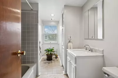 22 Stony Run, New Rochelle, NY 10804 - Photo 22