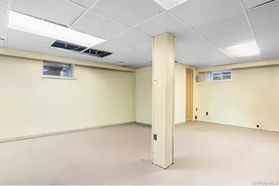 139 Stevens Avenue, Hempstead, NY 11550 - Photo 34