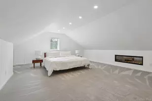 187 Thornbury Rd, Scarsdale, NY 10583 - Photo 24