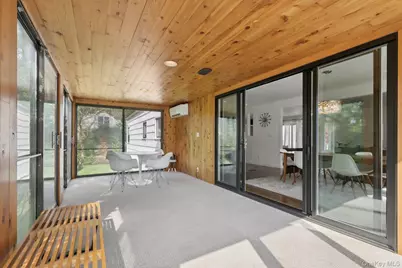 187 Thornbury Road, Scarsdale, NY 10583 - Photo 14