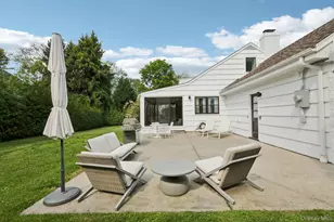 187 Thornbury Rd, Scarsdale, NY 10583 - Photo 32