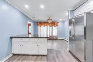 10 Remsen St, Copiague, NY 11726 - Photo 14