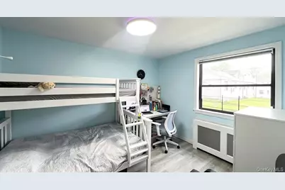 6874 136th St #A, Flushing, NY 11367 - Photo 12