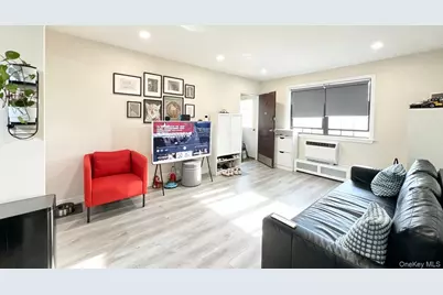 6874 136th St #A, Flushing, NY 11367 - Photo 4