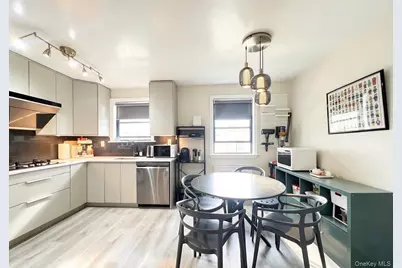 6874 136th St #A, Flushing, NY 11367 - Photo 8