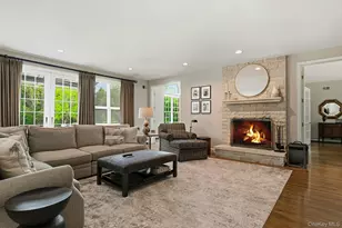 5 Westwood Ct, Muttontown, NY 11545 - Photo 16