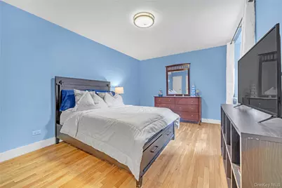 2830 Briggs Avenue #4F, Bronx, NY 10458 - Photo 6
