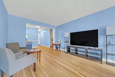 2830 Briggs Avenue #4F, Bronx, NY 10458 - Photo 2