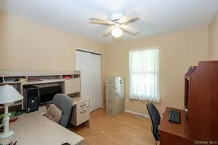 11 Winterberry Dr, Middle Island, NY 11953 - Photo 24