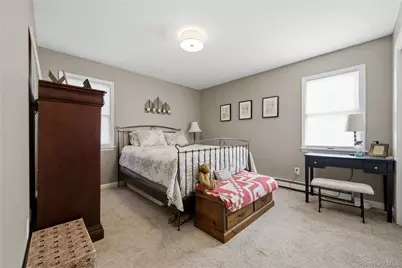 38 Elizabeth Drive, Wading River, NY 11792 - Photo 16