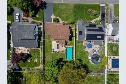 31 Jean Drive, North Babylon, NY 11703 - Photo 26