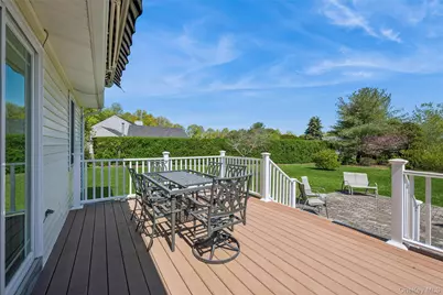 82 Jakes Lane, Calverton, NY 11933 - Photo 20
