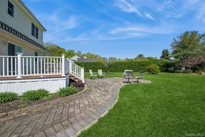 82 Jakes Lane, Calverton, NY 11933 - Photo 22