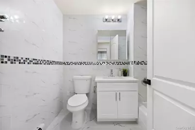 141-15 Cherry Avenue #4E, Flushing, NY 11355 - Photo 16
