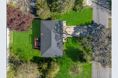 36 Matinecock Avenue, East Islip, NY 11730 - Photo 18