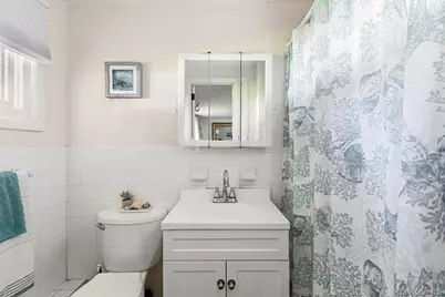 36 Matinecock Avenue, East Islip, NY 11730 - Photo 14
