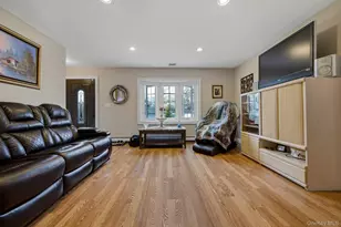 46 Lafayette Dr, Shirley, NY 11967 - Photo 10