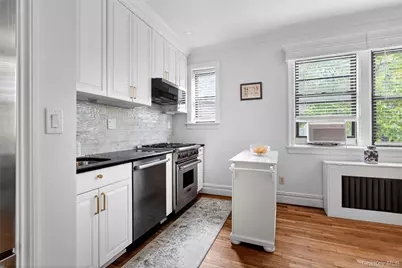 4784 Boston Post Road #B23, Pelham, NY 10803 - Photo 8