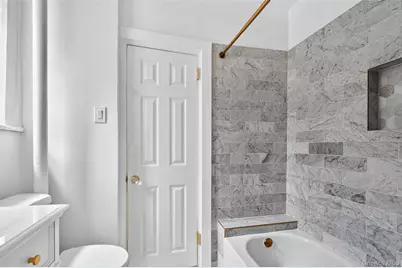4784 Boston Post Road #B23, Pelham, NY 10803 - Photo 12