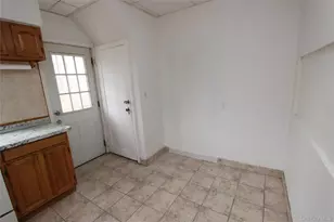 75-10 173rd St, Fresh Meadows, NY 11366 - Photo 10