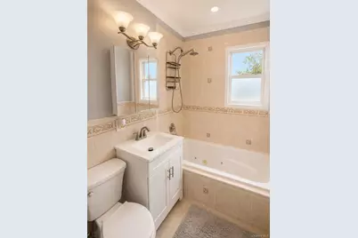 44 Shaw Avenue, Valley Stream, NY 11580 - Photo 22