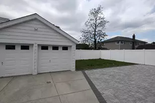 44 Shaw Ave, Valley Stream, NY 11580 - Photo 26