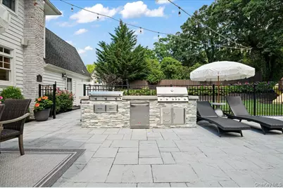 8 Rochelle Lane, Northport, NY 11768 - Photo 44