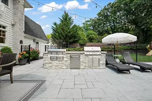 8 Rochelle Ln, Northport, NY 11768 - Photo 44