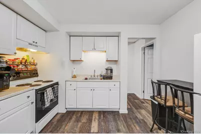 217 Abbington Court, Copiague, NY 11726 - Photo 28