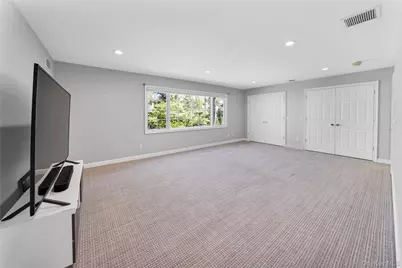 28 Old Field Lane, Great Neck, NY 11020 - Photo 20