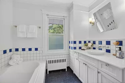163 St Nicholas Avenue, Bronxville, NY 10708 - Photo 34