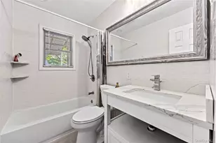 1855 Gerald Ave, East Meadow, NY 11554 - Photo 10