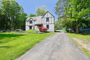 404 Downing Way, Newburgh, NY 12550 - Photo 4